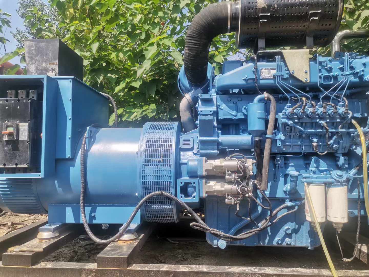 梅河口详细说明降低 800kW 柴油发电机输出电流波动的方法