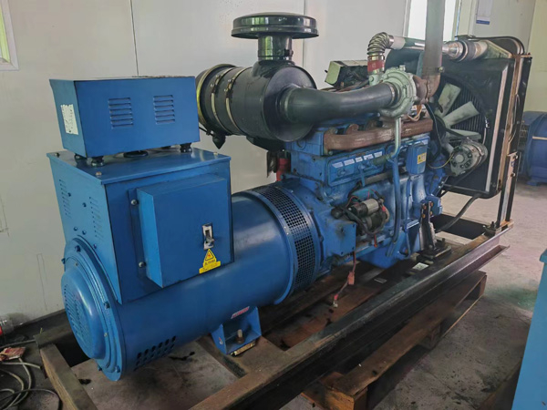 梅河口100kW柴油发电机组使用多级机油有哪些优缺点？
